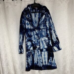 Design Today Womens Trench/ Rain Coat with Pockets Blue/White, Size S